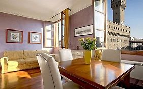 Magic Signoria Apartment